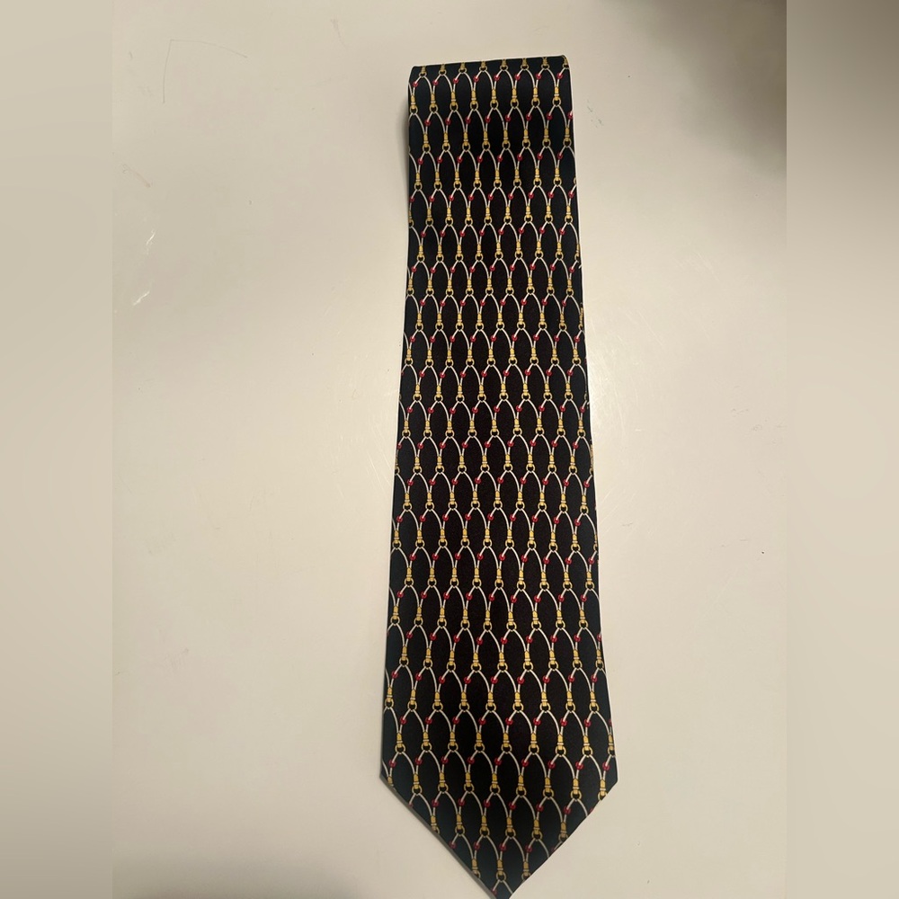 Great Ashford and Brooks Vintage Silk Tie.